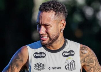 Neymar “larga” o Santos para ir jogar em outro time