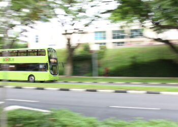 Novo ônibus sem poluição começa a circular no Brasil