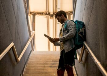 O novo estilo de vida dos milionários: luxo, segurança e isolamento em um bunker do Brasil