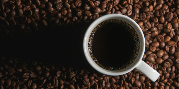 O que acontece com seu corpo quando você toma café sem açúcar?