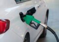 Após uma semana de guerra, gasolina atinge maior preço desde 2024 neste país