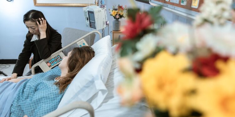 O corpo avisa: 3 sinais surgem um dia antes da morte, segundo especialistas