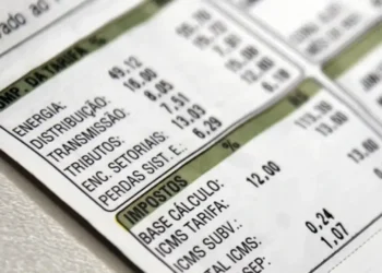 Todo brasileiro deve se preparar: veja o que vai acontecer com a conta de luz em abril