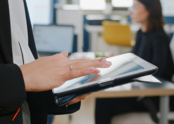 Adeus filas: novo sistema permite tirar documento pela internet em poucos minutos