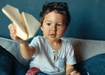 Crianças mais inteligentes tendem a nascer entre esses 2 meses