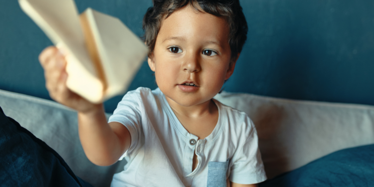 Crianças mais inteligentes tendem a nascer entre esses 2 meses