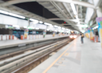 Estações de trem suspensas: governo interrompe operações por 12 horas e população terá que se locomover de outra forma neste país