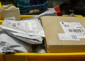 Governo deve cortar imposto e compras pela internet vão ficar muito baratas