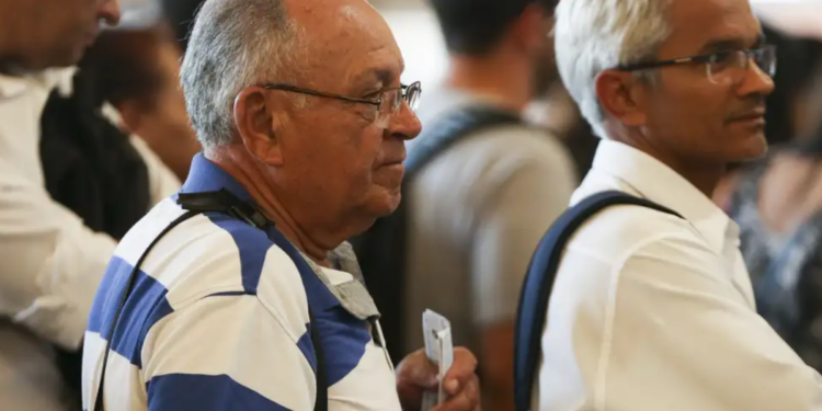 INSS: idosos deverão comparecer à Agência da Previdência Social para realizarem procedimento obrigatório em 13/04