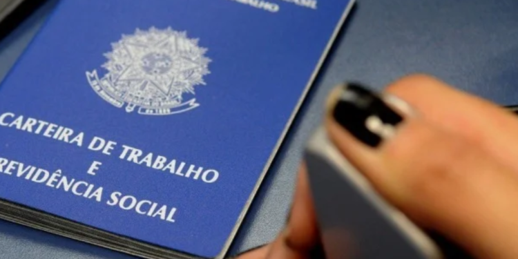 Mudança histórica: Brasil aprova nova jornada de trabalho de 36 horas