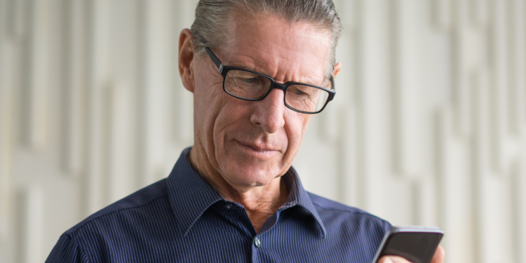 Mudança no Nubank vai impactar aposentados que usam o banco