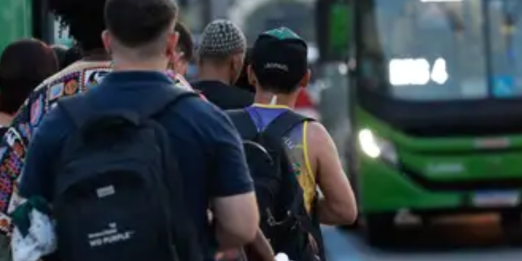 Nova lei aprovada no Brasil promete mudança histórica no transporte público
