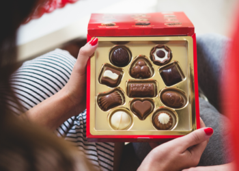 Nova lei do chocolate pode transformar o que você compra nos supermercados do Brasil