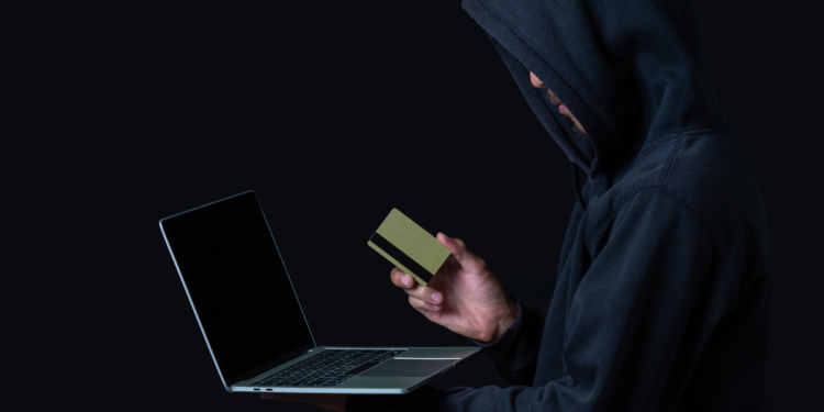 Novo golpe virtual esvazia contas bancárias e gera alerta entre especialistas deste país