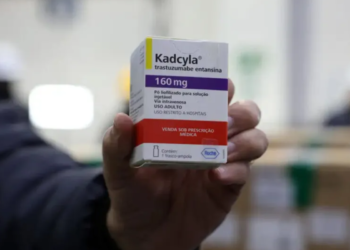 Novo medicamento brasileiro disponível no SUS vai tratar mais de 30 tipos de câncer