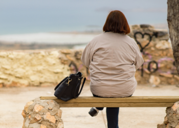 Por que as pessoas que chegam aos 60 anos sem amigos próximos aprendem uma lição valiosa