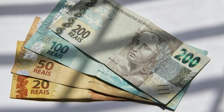 Notas de 20, 50, 100 e 200 reais