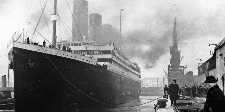 Mais de 100 anos depois, “tesouro” do Titanic é leiloado por R$ 4 milhões