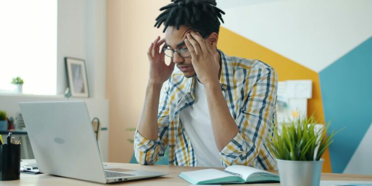 Aprovaram a reforma trabalhista: agora haverá até 12 horas extras sem dia de descanso para os trabalhadores deste país