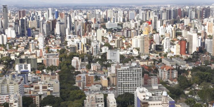 Por que essa cidade brasileira está sendo chamada de “nova Miami”?