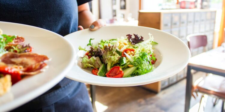 Existe um número “mágico” de refeições para emagrecer e viver melhor? Veja a resposta dos nutricionistas