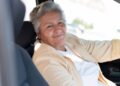 O que a lei realmente diz sobre continuar dirigindo depois dos 70 anos