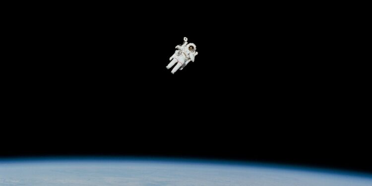 O que acontece no corpo de um astronauta depois que ele volta à Terra?