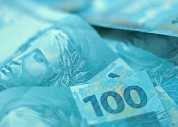 Quanto você deve receber por mês para ser de classe média no Brasil, segundo especialistas