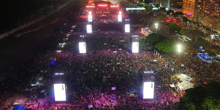 Depois de Lady Gaga, maior palco da história será montado no RJ para outra atração mundial