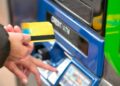 Vão multar as pessoas que retirarem ou depositarem dinheiro no caixa eletrônico desta forma: já está confirmado neste país