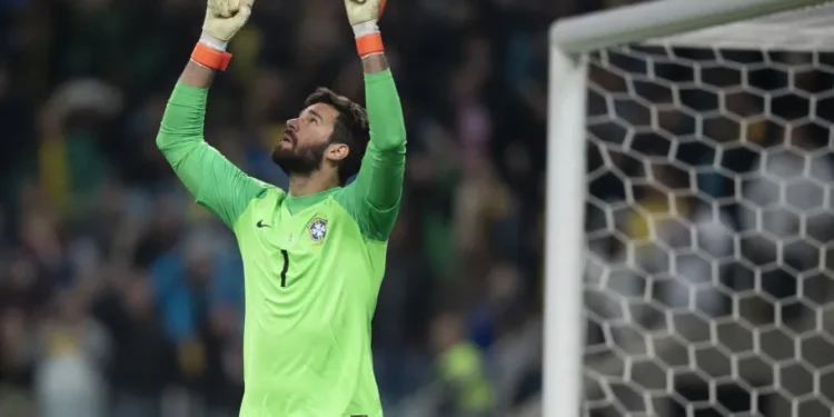 Goleiro Alisson recebe péssima notícia envolvendo a Copa do Mundo