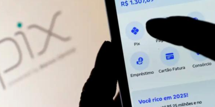 Alerta geral do Banco Central para todos os brasileiros com chave PIX válida em 2026
