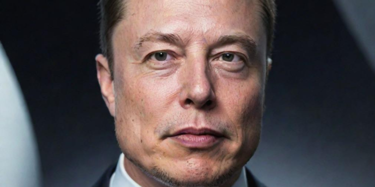 Enquanto o 2º mais rico do mundo tem R$ 1,56 trilhão, veja a fortuna impressionante de Elon Musk