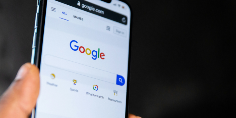 Google Chrome pode “comer” o armazenamento do seu celular sem você perceber
