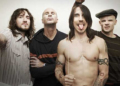 Red Hot Chili Peppers surpreende e anuncia a venda da banda