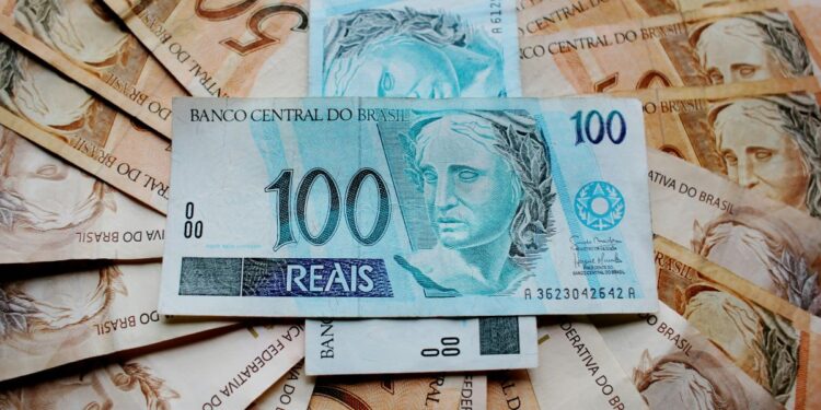 Notas de 100 e 50