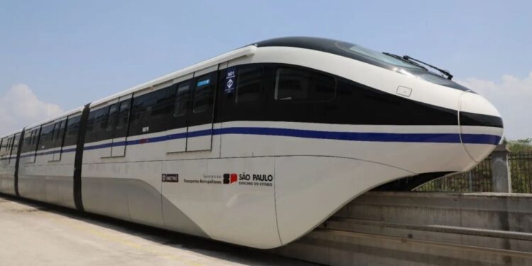 Trem da marca chinesa