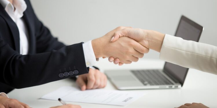 Empresa encerra operação na Argentina e agora oferece centenas de empregos no Brasil
