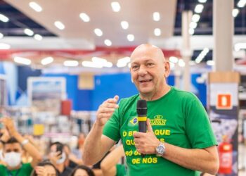 Com R$ 22 bilhões em jogo, ‘Véio da Havan’ revela plano gigante para o Brasil