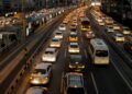 Motoristas recebem aviso sobre interrupção do trânsito por 20 dias no Brasil