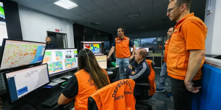 O alerta da Defesa Civil que deixou moradores de Santa Catarina em choque nesta quinta-feira (21/05)