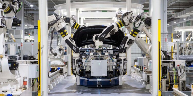 Montadora bate recorde e tem arrecadação bilionária após lançamento de novo carro no Brasil