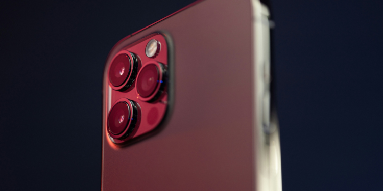 Absurdo: preço do iPhone dispara e deve alcançar R$ 13.591 no Brasil