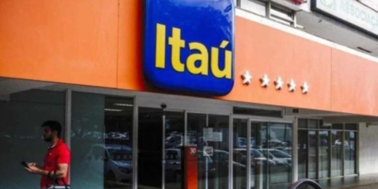 Banco Itaú muda regras e mais de 48 mil pessoas serão afetadas pela nova decisão