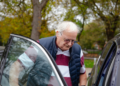 Brasileiros com mais de 60 anos vão poder comprar carros com 30% de desconto no Brasil, após nova lei