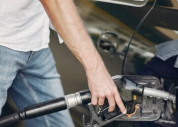 Motoristas recebem aviso sobre combustível mais barato no Brasil a partir deste 01/06