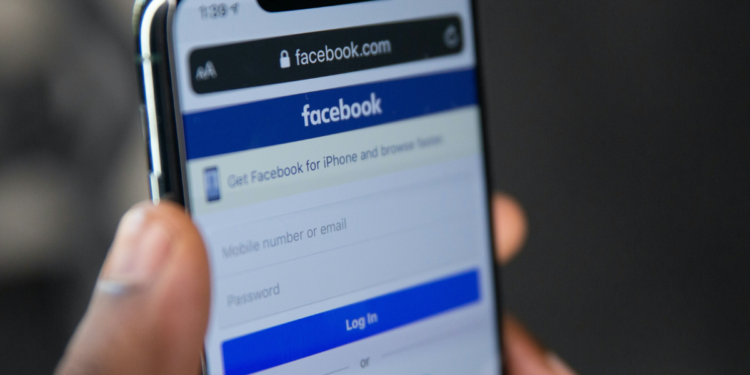 Facebook pode ser obrigado a te pagar R$ 70 mil se fizer isso com a sua conta