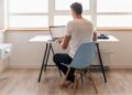Especialistas fazem alerta urgente para quem trabalha em home office