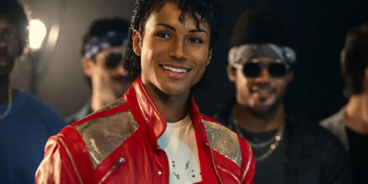 Após sucesso nos cinemas, filme de Michael Jackson vai ganhar continuação com tema polêmico
