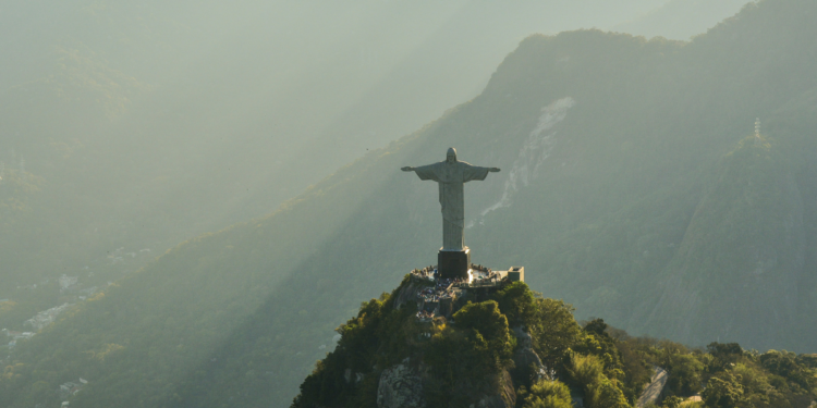 Rio de Janeiro oficializa folga para trabalhadores em 24/06 e serviços serão paralisados